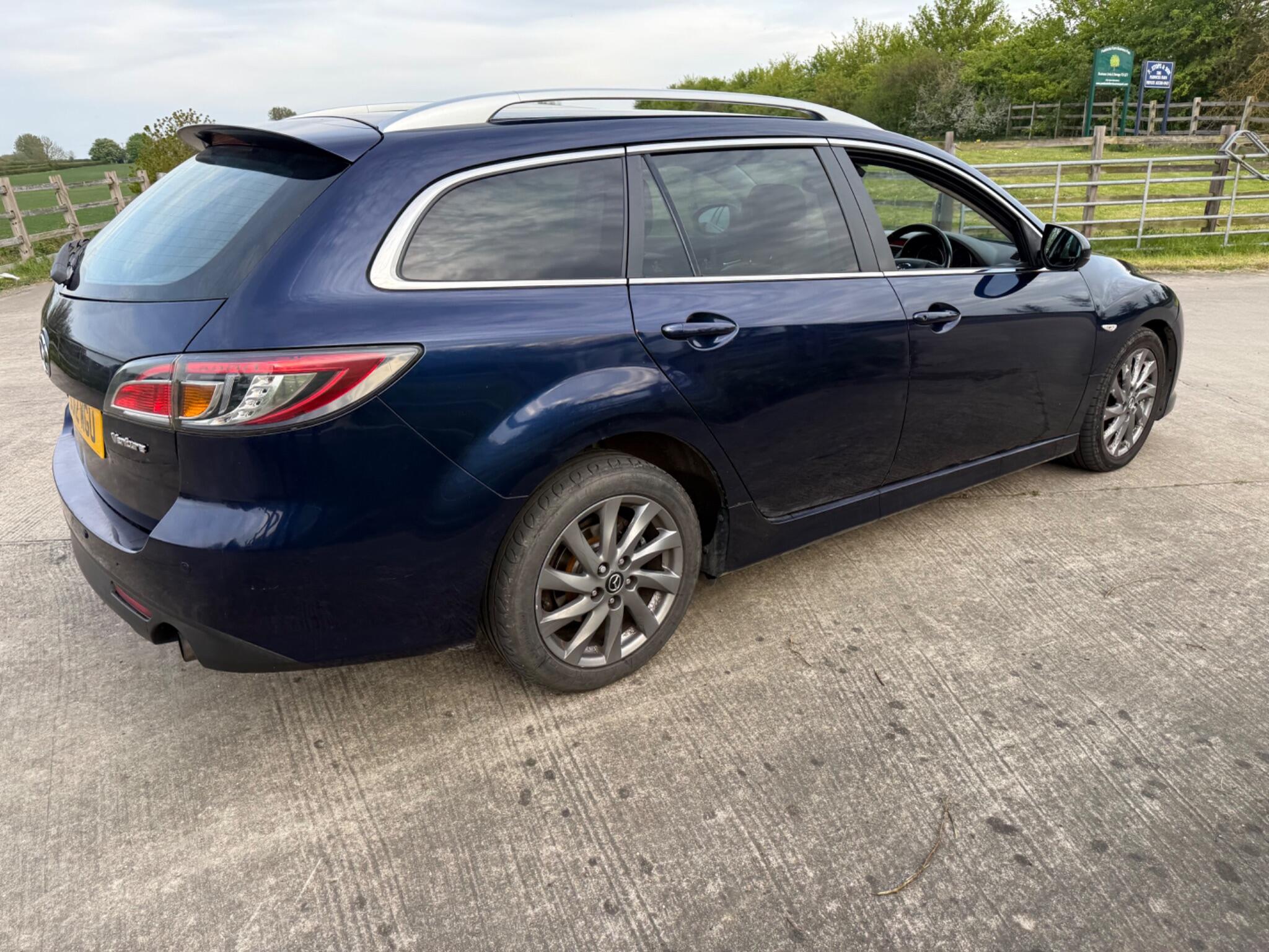 Mazda Mazda6 2.2d Venture Euro 5 5dr — photo 69 of 86
